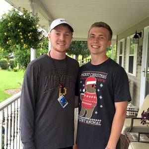 Meet your Posher, Cody